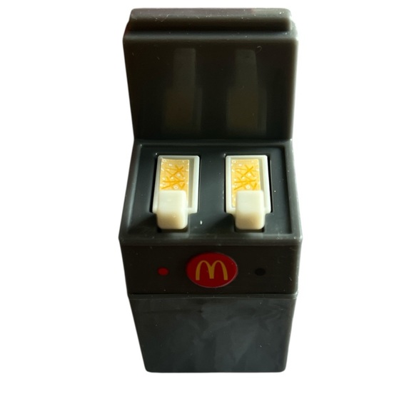 Deep Fry Lil McDonald’s Happy Meal Toy 2025 Mini Series From McDonald’s - Picture 1 of 5